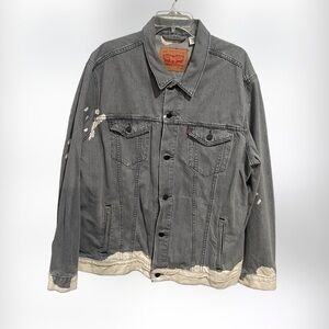 LEVIS Men's Trucker Jean Jacket Harris
Grey with Bleach Spots size XXL
